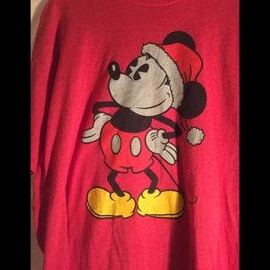 ** Disney t-shirt **